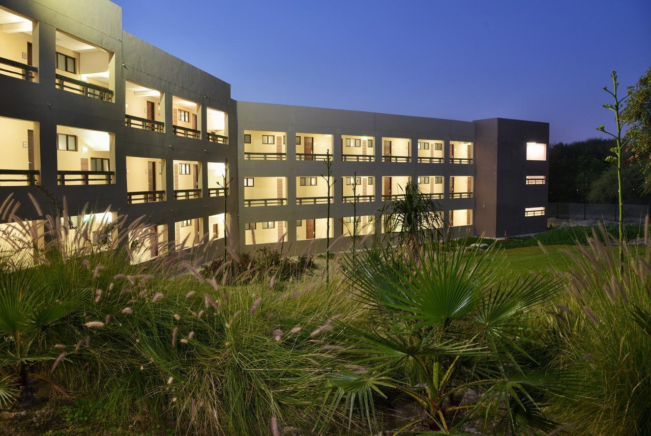 Cresta Maun Hotel Eksteriør billede